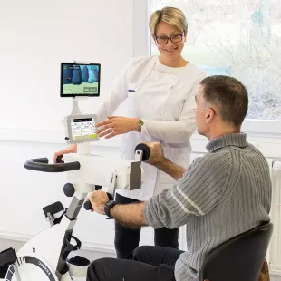 KINETEC KINEVIA DUO AKTĪVS KUSTĪBU TRENAŽIERIS