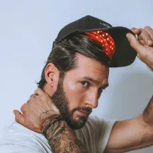 HIGHERDOSE® RED LIGHT AND NEAR-INFRARED THERAPEUTIC CAP, Light therapy
