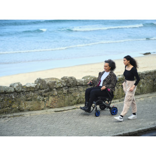 ULTRA-LIGHT, ELECTRIC FOLDING WHEELCHAIR Q50 R CARBON