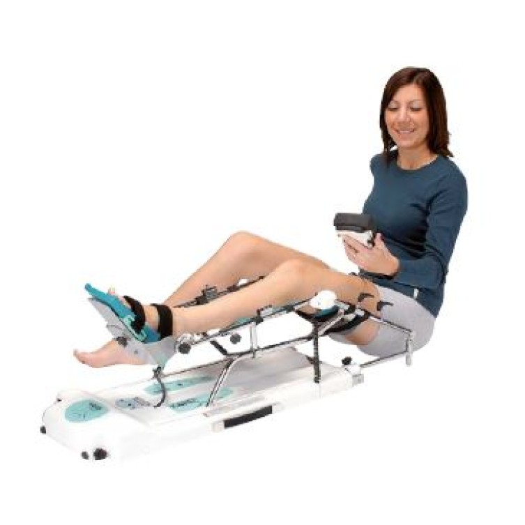 KINETEC KELIO SĄNARIO TIESIMO APARATAS PERFORMA