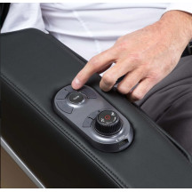 KRONOS MASSAGE CHAIR