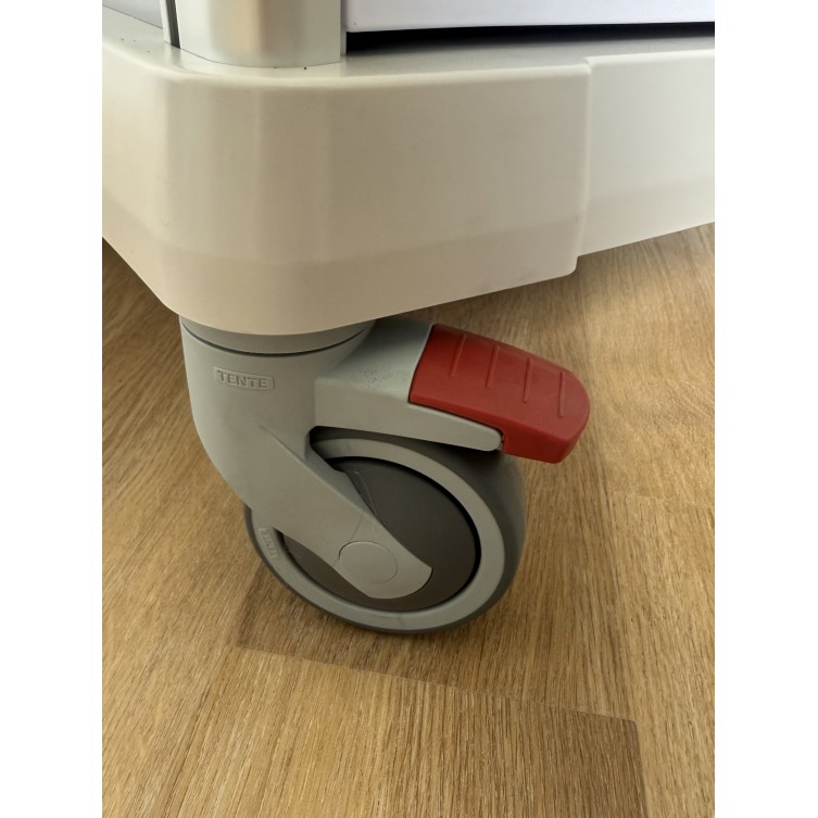 PROCEDURE TROLLEY MULTI001, Multi-purpose trolleys