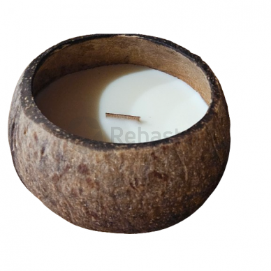 Aromātiskā svece "Coconut" dabīgā kokosriekstu čaulā